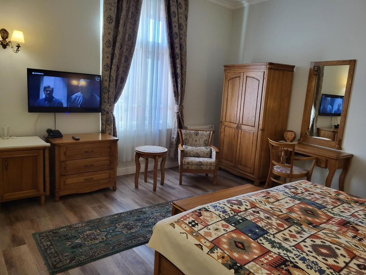 Hotel Odeon Φιλιππούπολη Εξωτερικό φωτογραφία