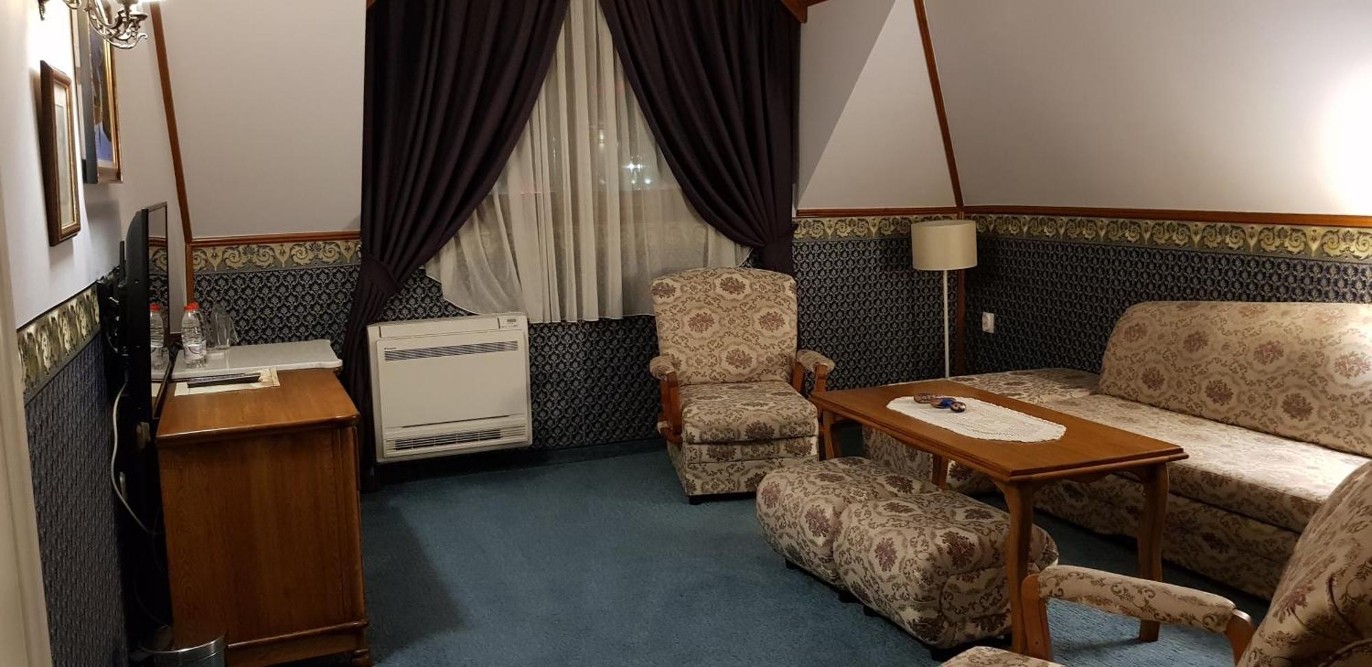 Hotel Odeon Φιλιππούπολη Εξωτερικό φωτογραφία