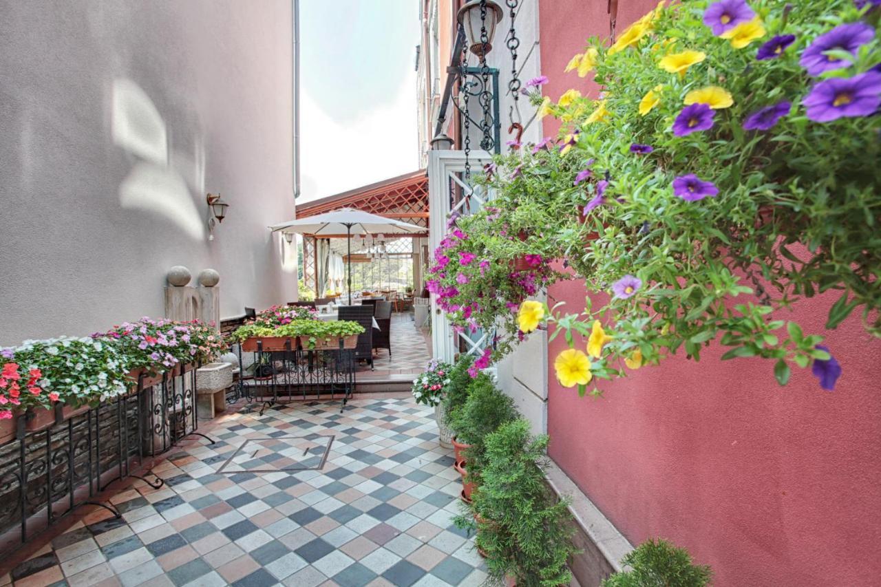 Hotel Odeon Φιλιππούπολη Εξωτερικό φωτογραφία